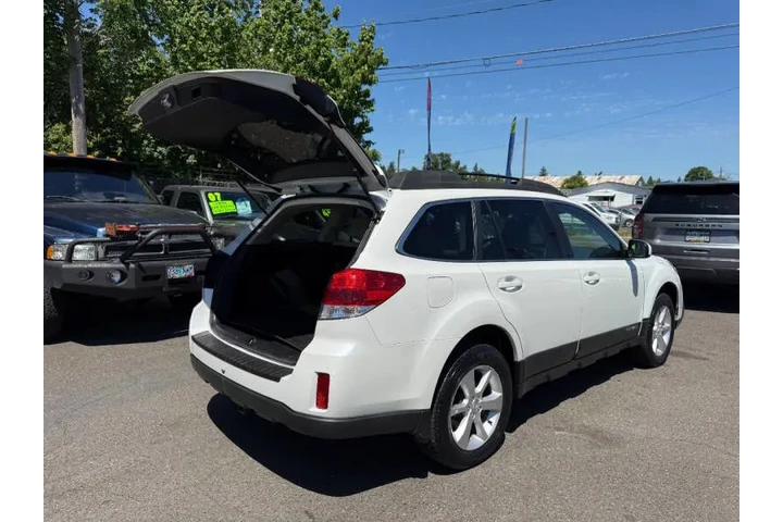 $6995 : 2013 Outback 3.6R Limited image 10