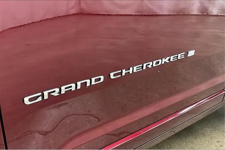 $28490 : Jeep Grand Cherokee L 2021 4 image 8