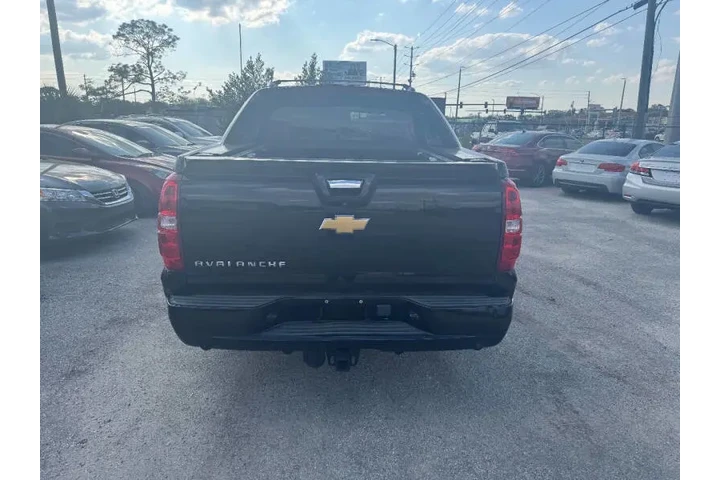 $11297 : 2012 Avalanche LTZ image 7