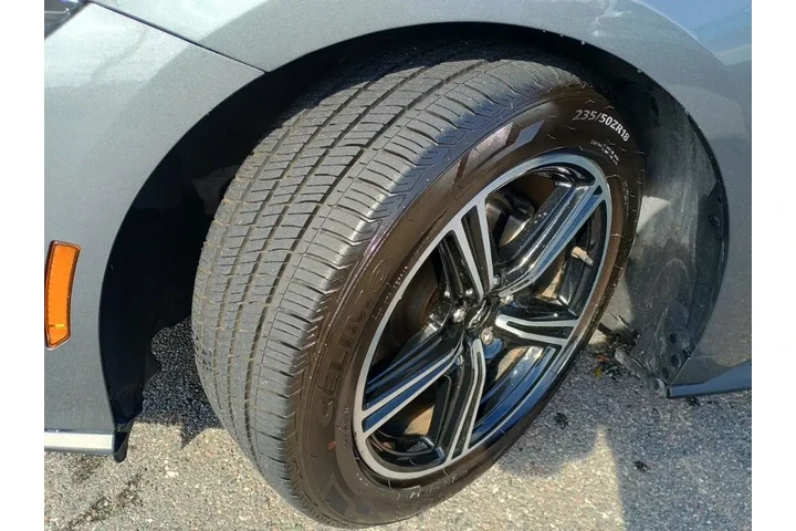 $27352 : Ford Mustang 2024 EcoBoost P image 9