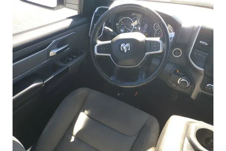 $17998 : Ram 1500 2021 4x2 Big Horn 4 image 9