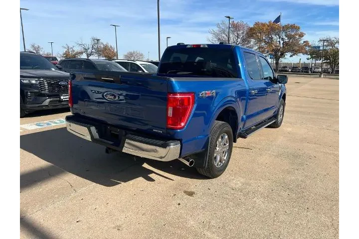 $39814 : Ford F-150 2023 4x4 XLT 4dr image 7