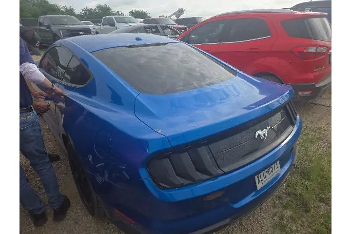 $17307 : Ford Mustang 2019 EcoBoost 2 image 4