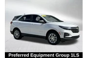 $18977 : Chevrolet Equinox 2023 LS 4d thumbnail