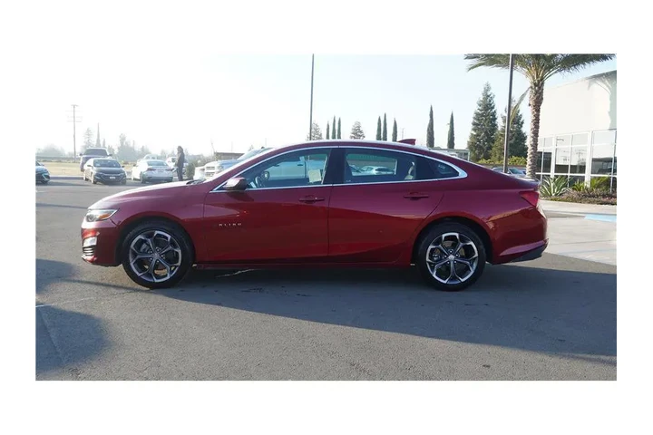 $19984 : 2024 Malibu LT image 9