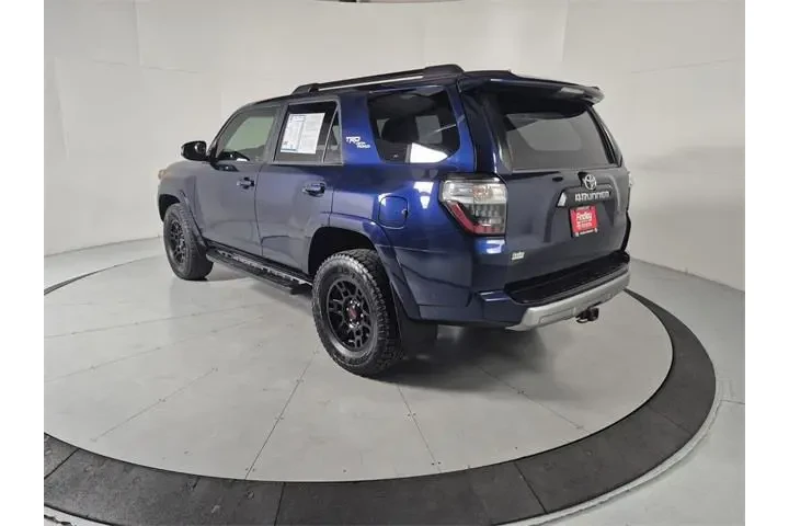 $34774 : Toyota 4Runner 2019 4x4 SR5 image 3