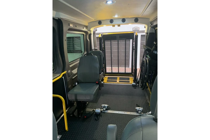 $20000 : Van ford transit ready to work image 5