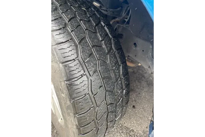 $27274 : Ford F-150 2019 4x4 XLT 4dr image 8