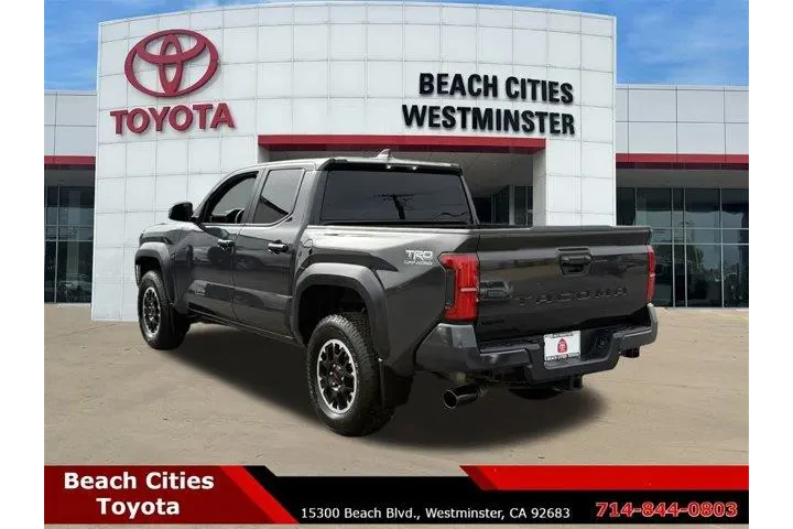 $39826 : Toyota Tacoma 2024 4x4 TRD O image 8