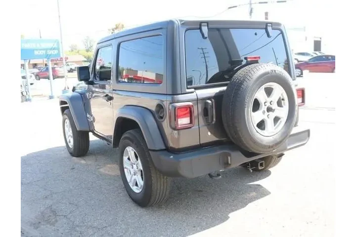 Jeep Wrangler 2020 4x4 Sport image 7