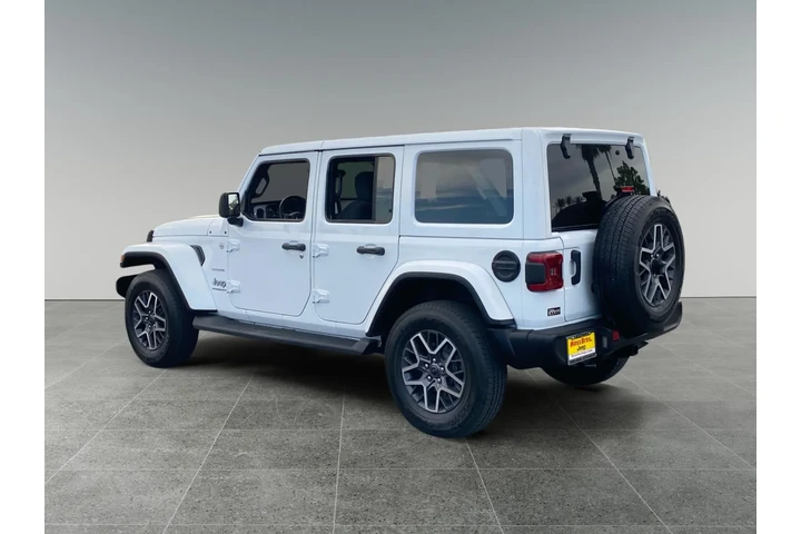$37911 : Jeep Wrangler 2024 4x4 Sahar image 3