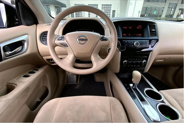 $8743 : Nissan Pathfinder 2014 S 4dr image 6