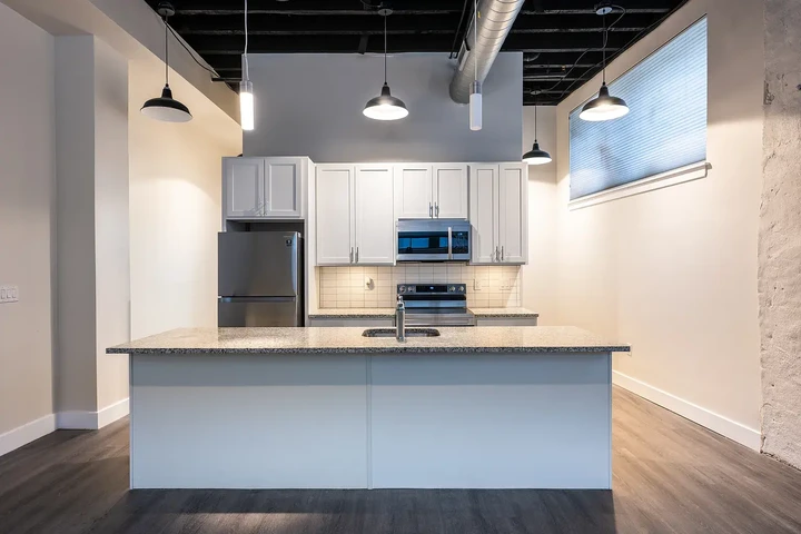 $1200 : APATAMENTO EN RENTA LISTO image 1