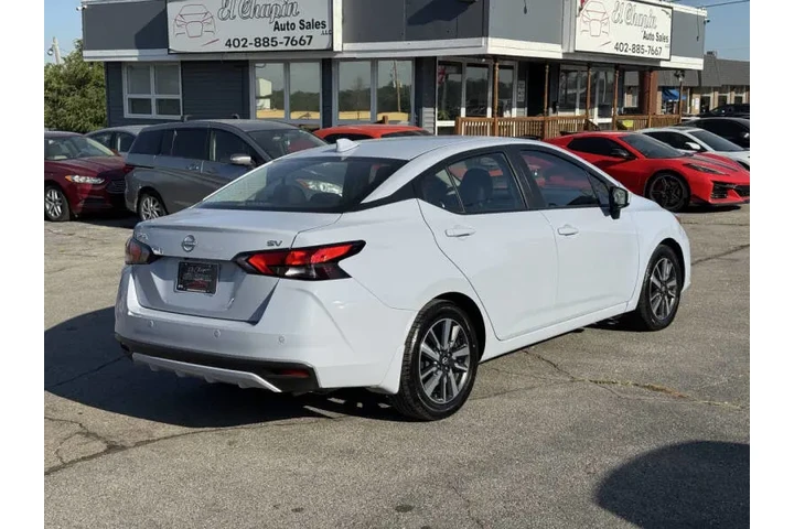 $13850 : 2024 Versa SV image 5