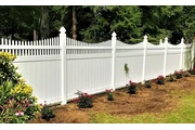 Picket Vinyl Fence for Outdoor en Calgary