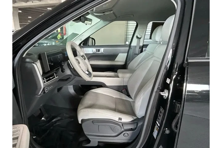 $27849 : Hyundai SANTA FE 2025 SE 4dr image 6