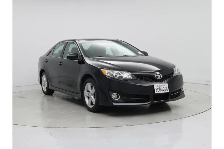 $16998 : Toyota Camry 2014 SE 4dr Sed image 1