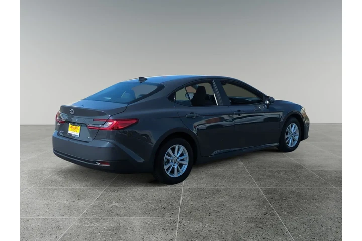 $31029 : Toyota Camry 2025 SE 4dr Sed image 5