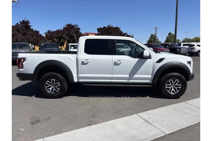 $43995 : 2017 F-150 Raptor image 10