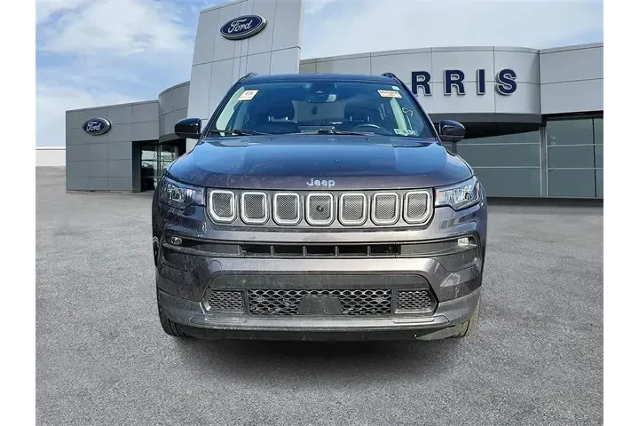$19238 : Jeep Compass 2022 4x4 Latitu image 2