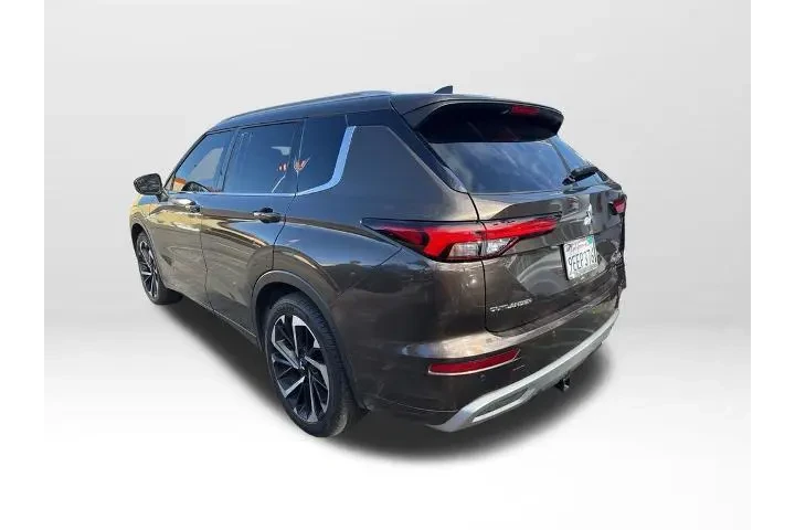 $22230 : Mitsubishi Outlander 2022 AW image 4