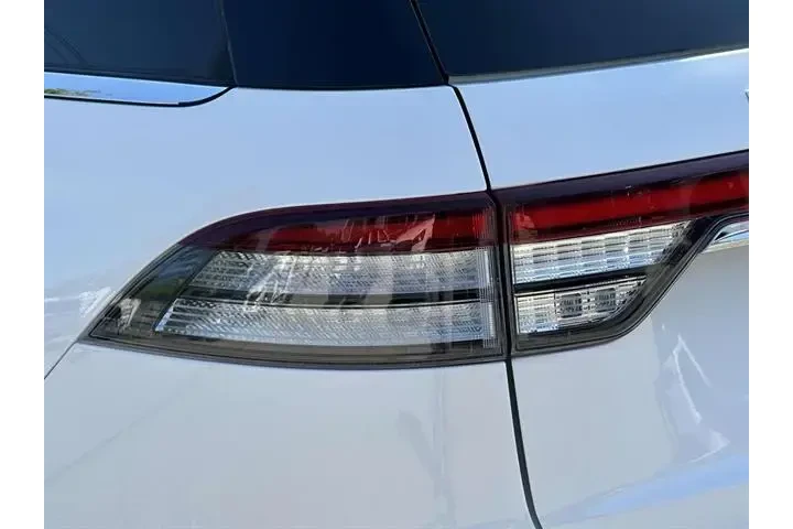 $39795 : Lincoln Aviator 2021 AWD Res image 9