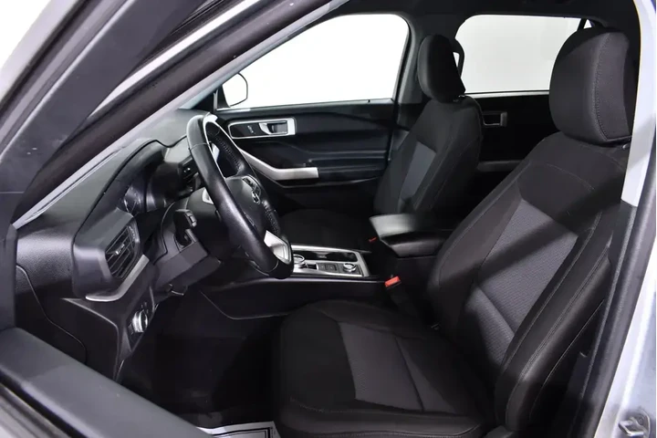 $27955 : Ford Explorer 2022 AWD XLT 4 image 6