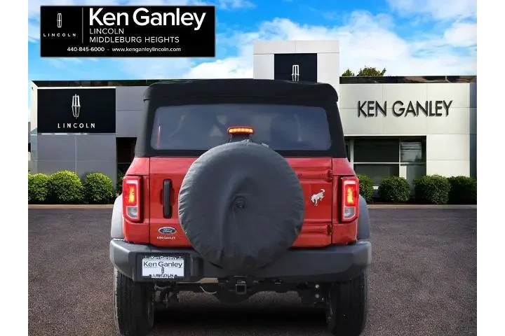 $35899 : Ford Bronco 2022 4x4 Base 4d image 6