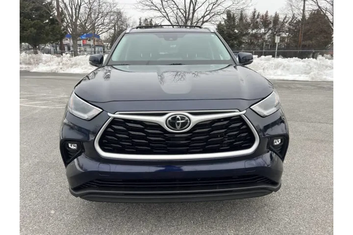 $26500 : 2021 Highlander XLE image 4