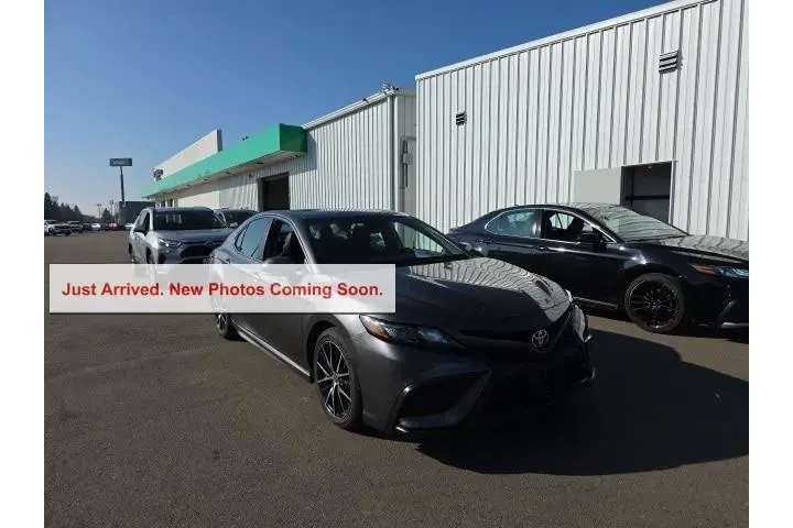 $23900 : Toyota Camry 2023 SE 4dr Sed image 1
