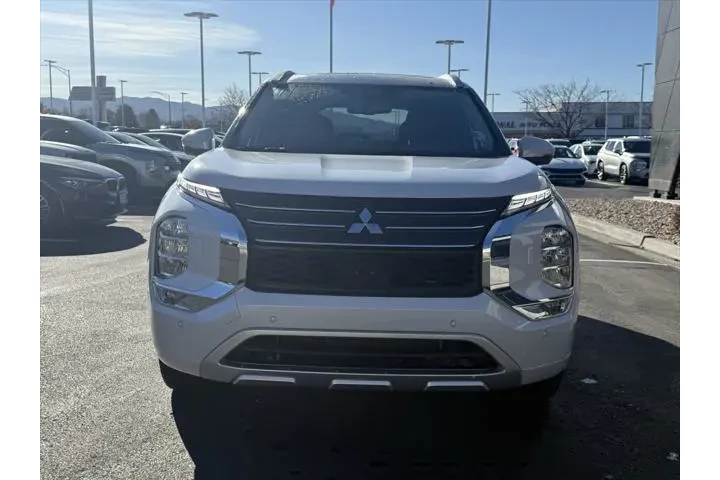 $39488 : Mitsubishi Outlander PHEV 20 image 2