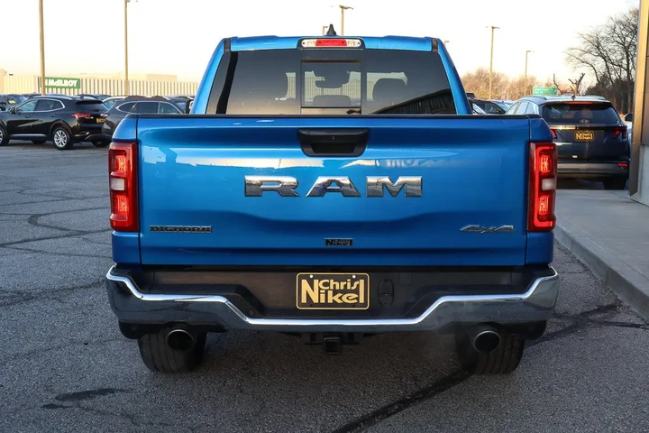 $38988 : 2025 1500 Big Horn 4x4 Crew C image 5