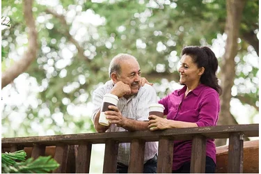 OLDER SENIOR BUSCA en Riverside