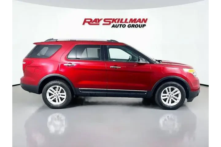 $14975 : Ford Explorer 2013 AWD XLT 4 image 8