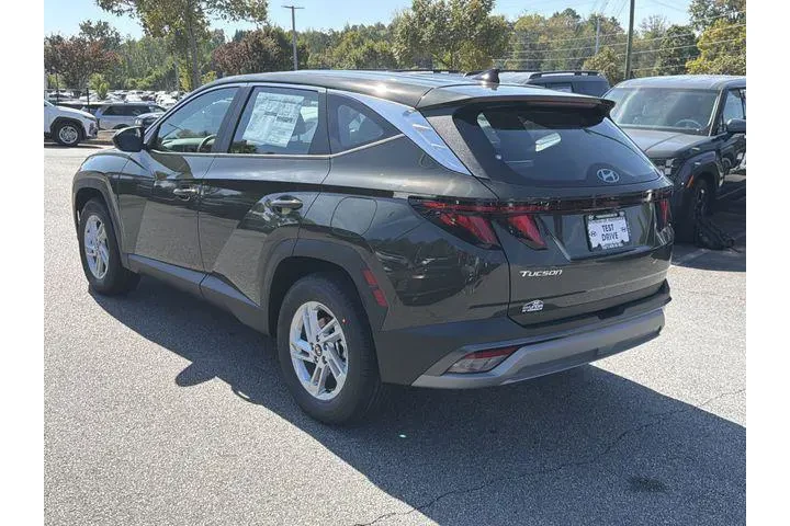$28902 : Hyundai TUCSON 2026 SE 4dr S image 5