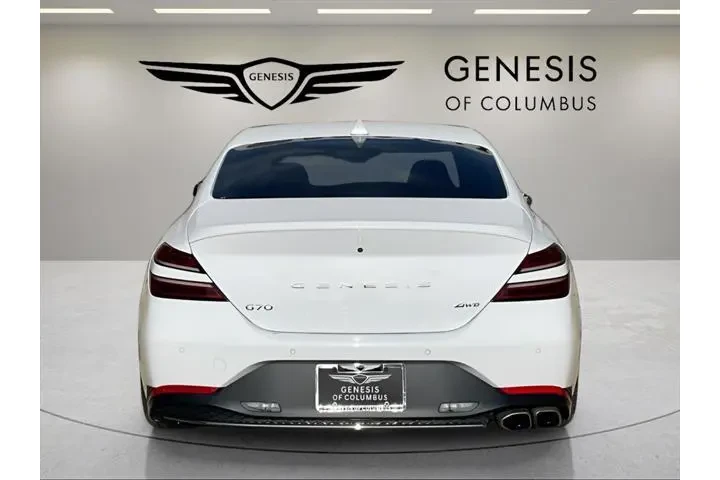 $30144 : Genesis G70 2023 2.0T 4dr Se image 3