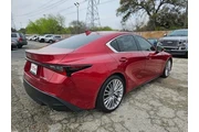 $35600 : Lexus IS 300 2023 4dr Sedan thumbnail