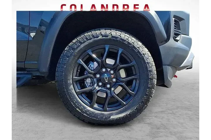 $30900 : Chevrolet Colorado 2023 4x4 image 7