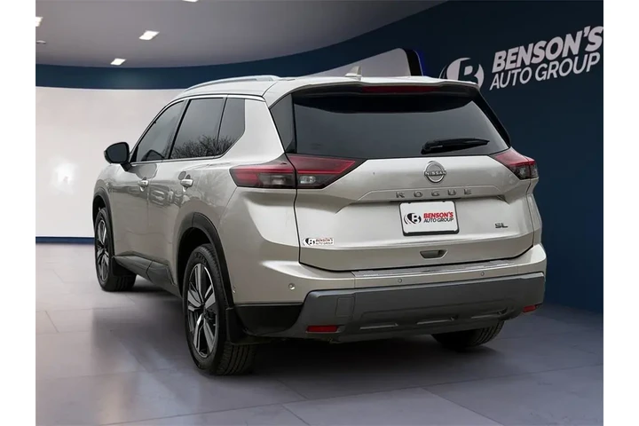 $29587 : Nissan Rogue 2024 SL 4dr Cro image 3