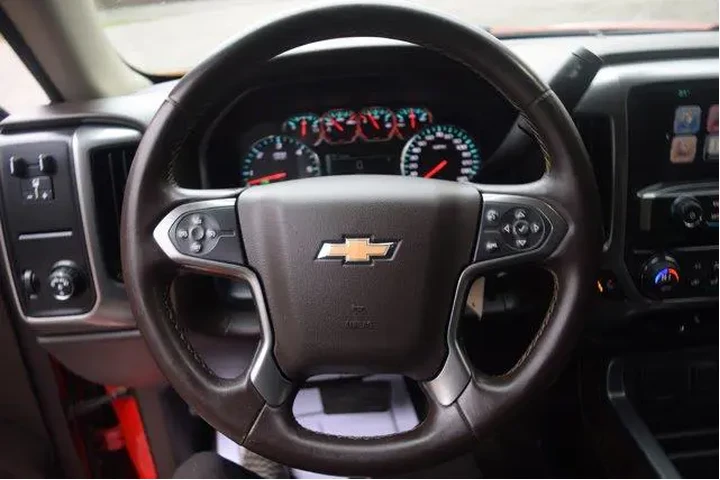 $18000 : Chevrolet Silverado 1500 201 image 4