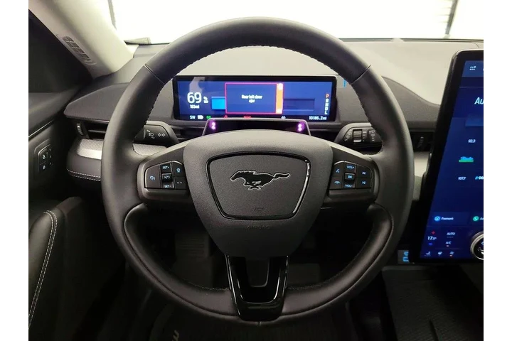 $35998 : Ford Mustang Mach-E 2023 AWD image 10