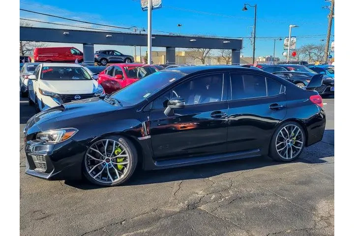 $32870 : Subaru WRX 2020 AWD STI 4dr image 4