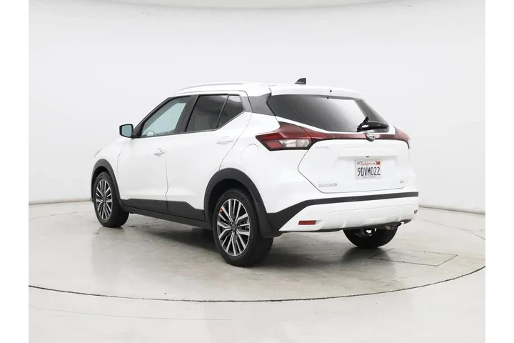 $19998 : Nissan Kicks 2023 SV 4dr Cro image 2