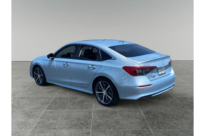 $27912 : Honda Civic 2022 Touring 4dr image 3