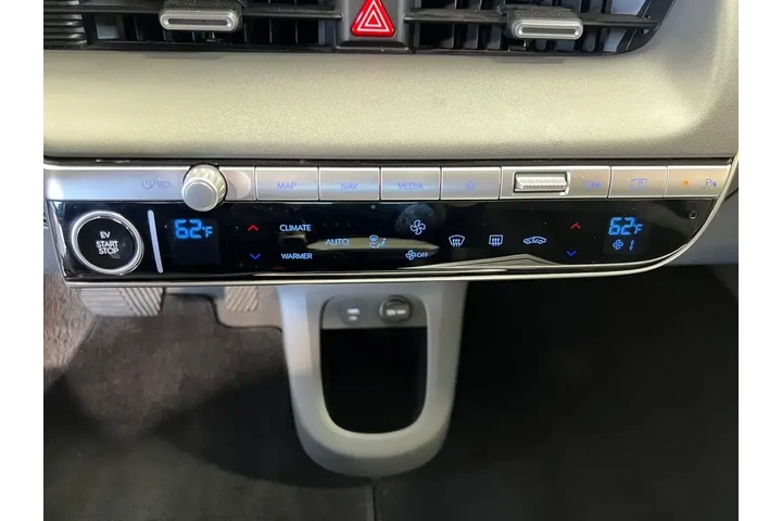 $21000 : Hyundai IONIQ 5 2022 SE 4dr image 7