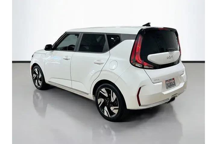 $19875 : Kia Soul 2023 GT-Line 4dr Cr image 5