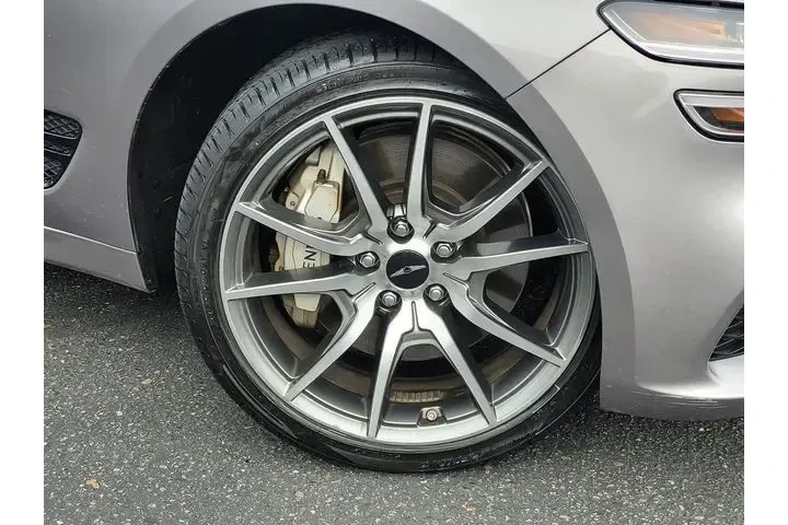 $26888 : Genesis G70 2025 2.5T Standa image 9