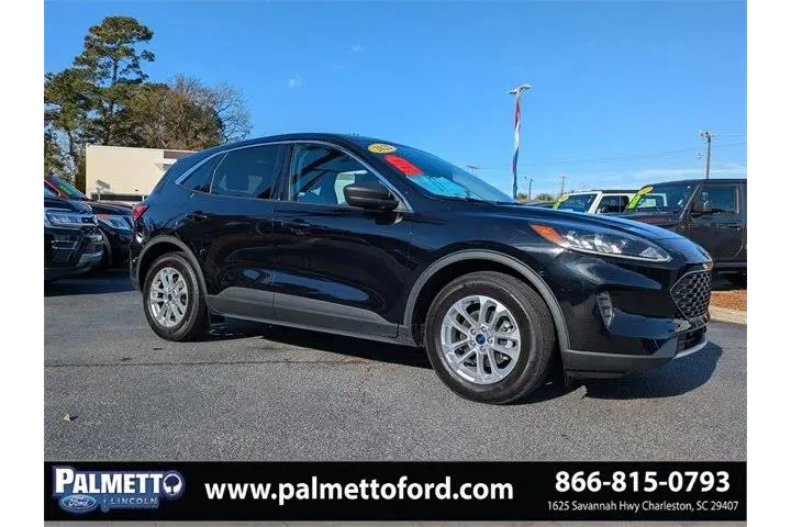 $19350 : Ford Escape 2022 SE 4dr SUV image 2