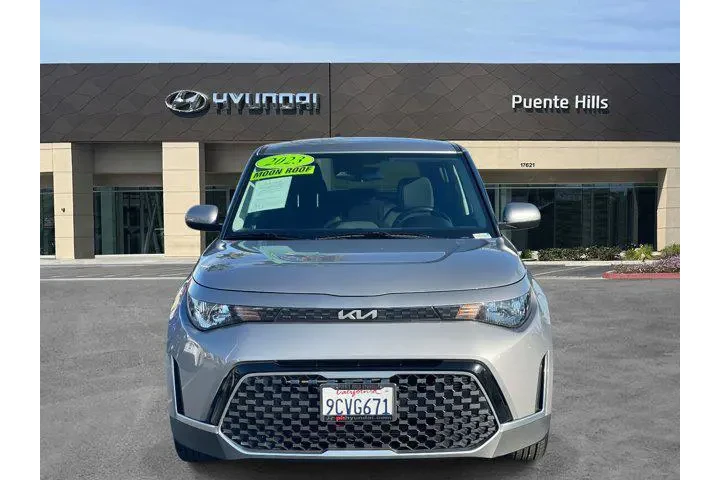 $17995 : Kia Soul 2023 EX 4dr Crossov image 2
