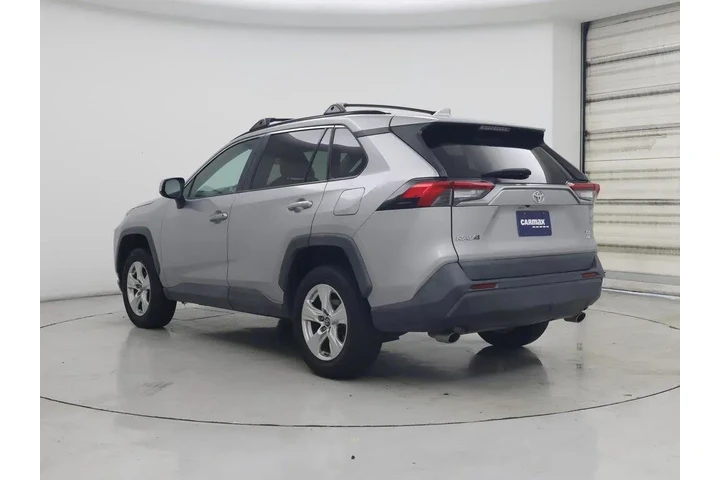 $20998 : Toyota RAV4 2019 AWD XLE 4dr image 2